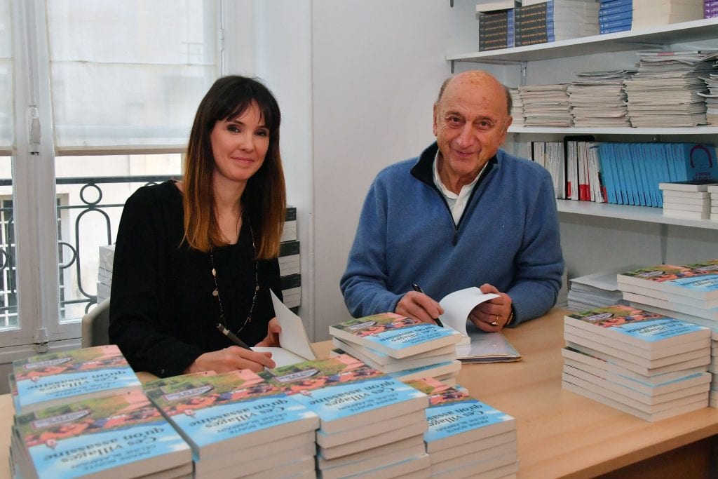 Les journalistes d'origine nordiste Céline Blampain et Pierre Bonte, co-auteurs de Ces villages qu'on assassine, sorti le 5 mars 2020.